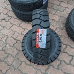 Vỏ lốp xe nâng hơi 600-9, 600-9 Maxxis M352N 10Pr