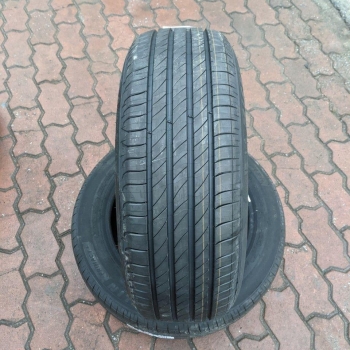 195/60R15 Michelin Primacy 4 vỏ lốp Xe: Chevrolet Vivant, Kia Spectra 2.0, Honda Fit 1.5, Mitsubishi Lancer