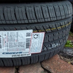 245/45R19 KL33 98H KUMHO VIỆT NAM vỏ lốp Xe: BMW 740Li, BMW 750Li, Hyundai Tucson, Hyundai Equus, Kia Sportage, Lexus LS460, Mercedes S450