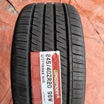 245/40R20 Landspider Citytraxx HP vỏ lốp Xe: BMW 740Li 3.0, vỏ lốp xe Mercedes S450 Maybach, vỏ lốp xe BMW 750Li 4.4 2016