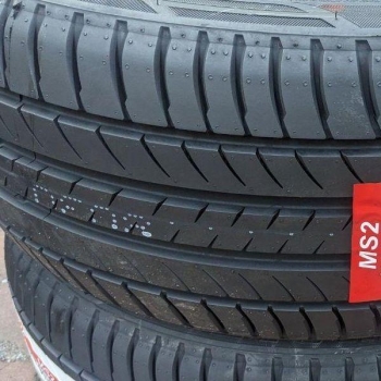 215/60R16 Maxxis MS2 vỏ lốp Xe: Lexus GS 300, Mitsubishi Grandis 2.4, Camry 2.4G, Camry LE 2.4 Mỹ, Camry 3.0, Camry 2.0E