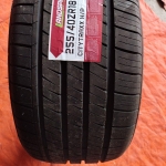 255/40R18 Landspider Citytraxx HP vỏ lốp Xe: BMW 330i, Mercedes E63 AMG