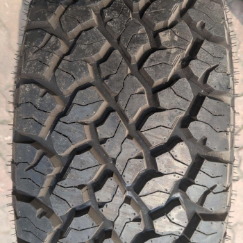 Vỏ lốp 235/70R16 TBB TS-37 AT Thái Lan , vỏ lốp xe ô tô Ford Escape XLS, vỏ lốp xe ô tô Hyundai Santafe 2.2 diesel, vỏ lốp xe ô tô Santafe 2.7 máy xăng AT, vỏ lốp xe ô tô Lexus RX300 3.0L