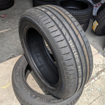 235/55ZR19 PS71 KUMHO HÀN QUỐC Khuyến Mãi vỏ lốp Xe: Audi Q5, Hyundai Santafe, Kia Carnival, Land Rover Discovery, Rover Evoque, Lexus RX350, Lexus RX450, Mercedes GLC200 GLC250 GLC300