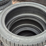 Vỏ lốp 215/40R17 Kumho PS31