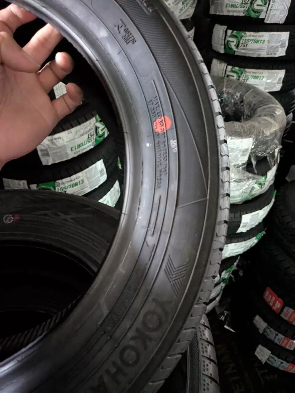 165/60R14 yokohama Date 24 giảm giá sâu