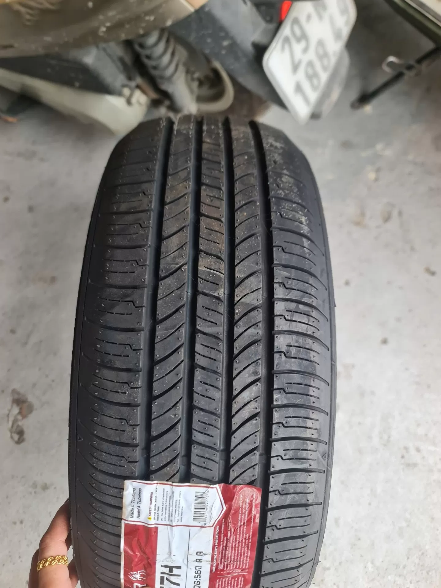 Vỏ lốp 175/55R15 Landspider, vỏ lốp Xe otoMitsubishi Mirage
