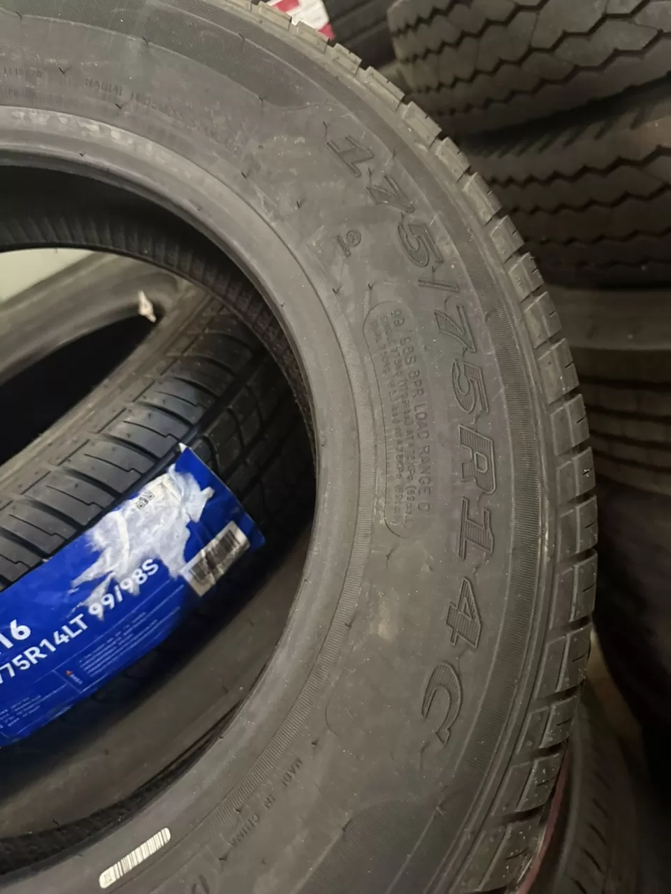 Vỏ lốp xe tải Wuling 175/75R14C Linglong