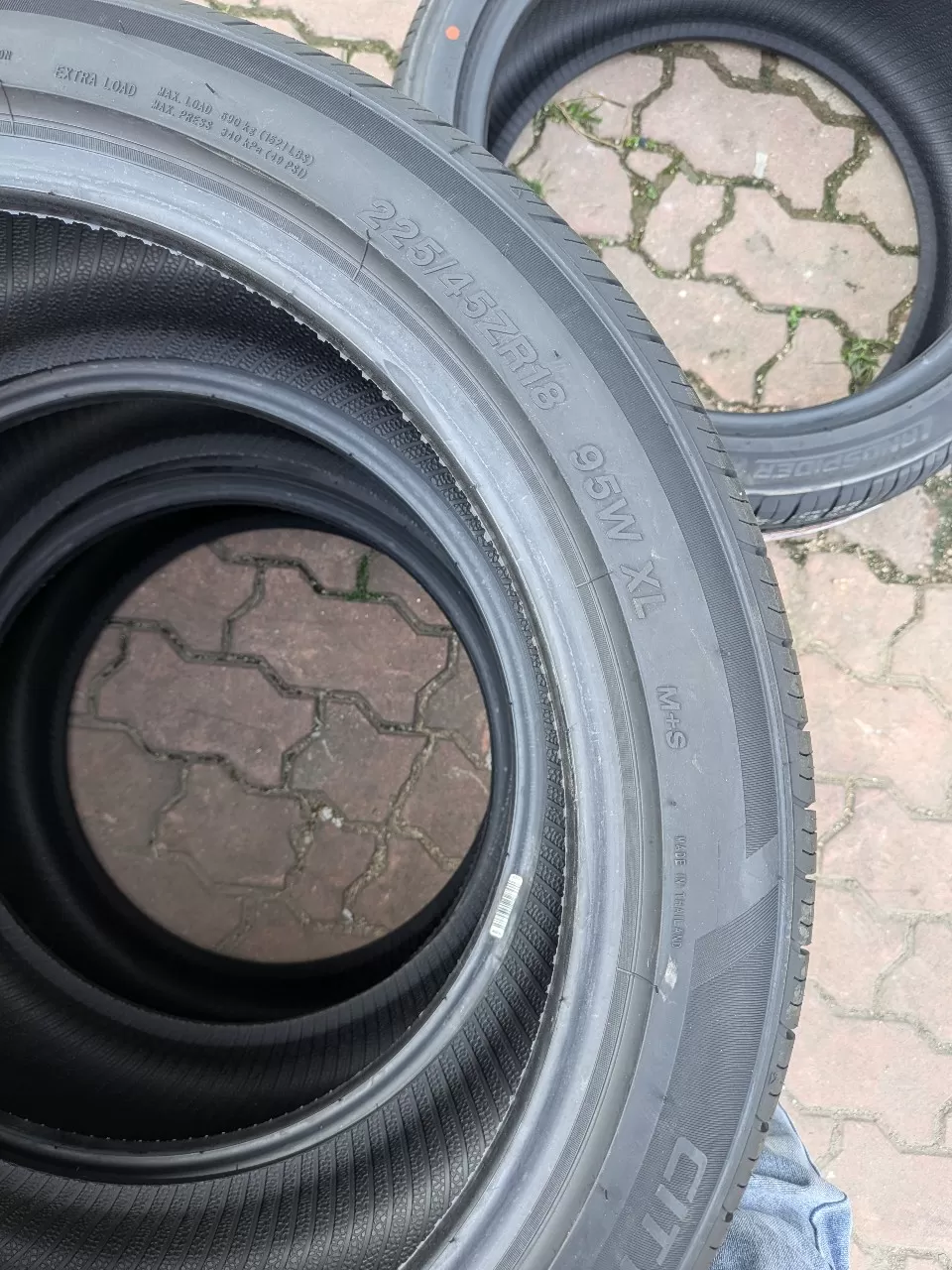 Vỏ lốp 225/45R18 Landspider Citytraxx HP vỏ lốp Xe: BMW 330i 2017, Hyundai Genesis coupe 2.0AT, Kia Optima 2.0, Mercedes C250 2.0