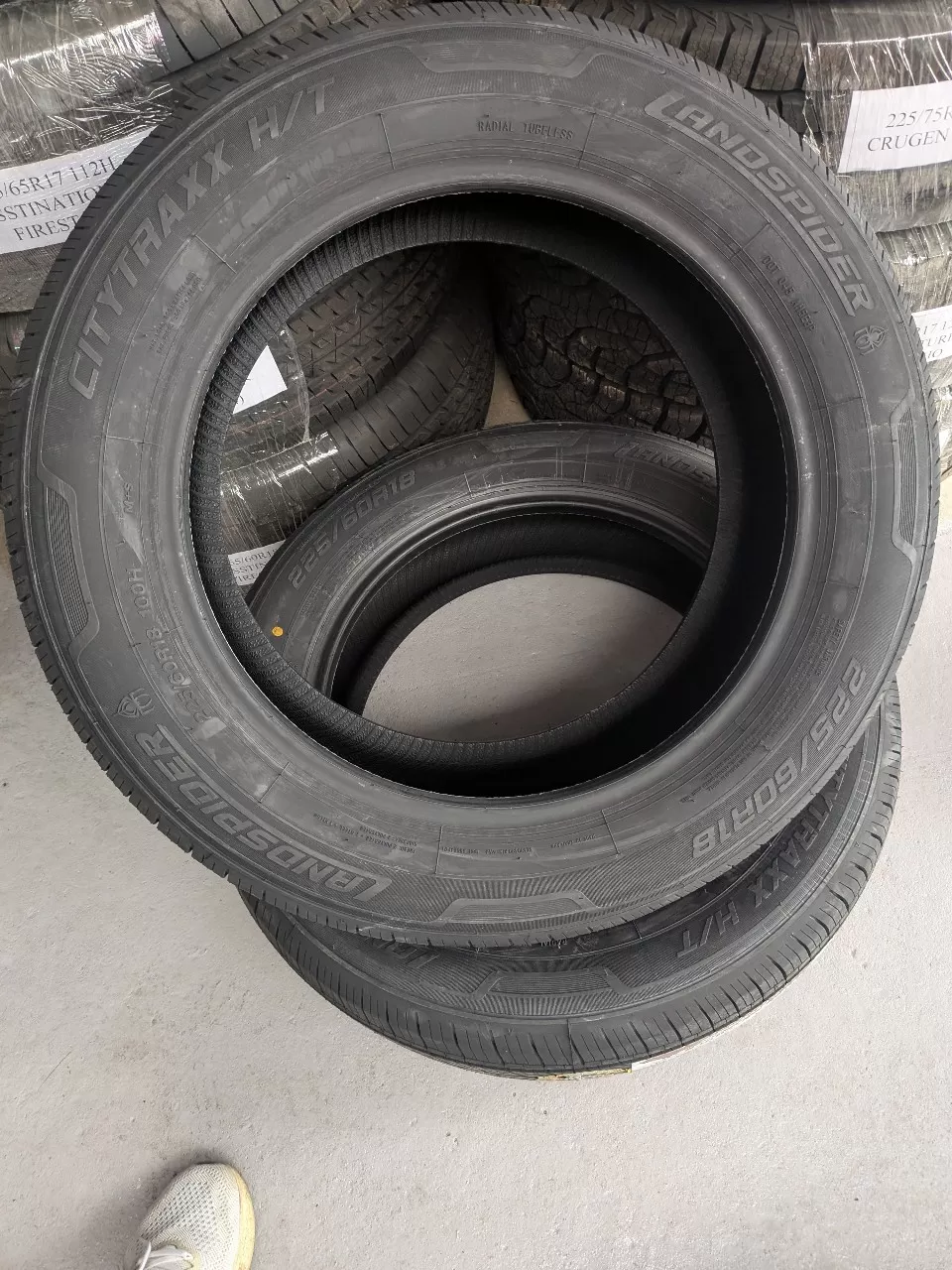 225/60R18 Landspider Citytraxx HT vỏ lốp ô tô Honda Accord 3.5, vỏ lốp ô tô Honda CRV 2.4AT, vỏ lốp ô tô Lexus NX 200T F Sport 2.0, vỏ lốp ô tô Nissan Xtrail 2.0, vỏ lốp ô tô Subaru Outback