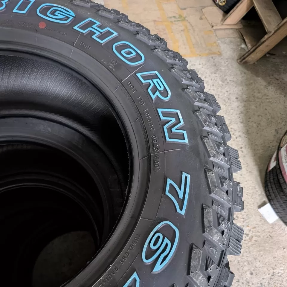 265/65R17 Maxxis MT764 8Pr vỏ lốp Xe: Everest Ambiente, Lexus GX470, Ford Ranger, Luxus LX470, Mazda BT50, Mitsubishi Pajero, Toyota Fortuner, Toyota Hilux, Land Cruiser Prado