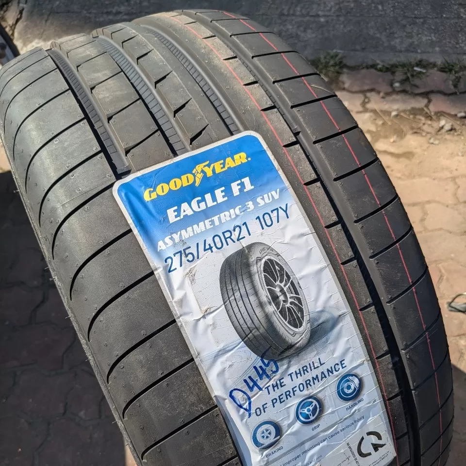 Vỏ lốp 275/40R21 Goodyear f1