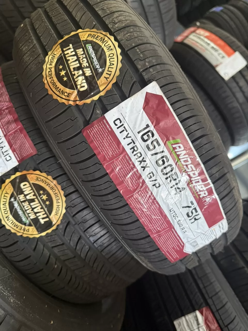 Vỏ lốp 165/60R14 Lanspider Thái Lan,  vỏ lốp Xe: Nissan Sunny XL, Kia Soluto 1.4, Hyundai Verna, Volkswagen Polo