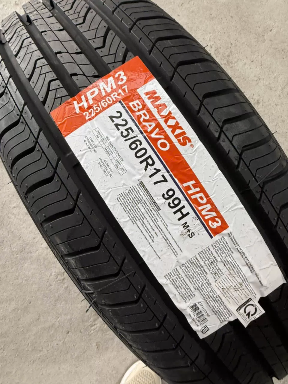 Vỏ lốp 225/60R17 Maxxis HP-M3, vỏ lốp Xe: BMW X3, Hyundai Tucson 2.0L, Lexus LM300h 2.5L hybrid, Subaru Forester, Subaru Outback 2.5i, Toyota Sienna